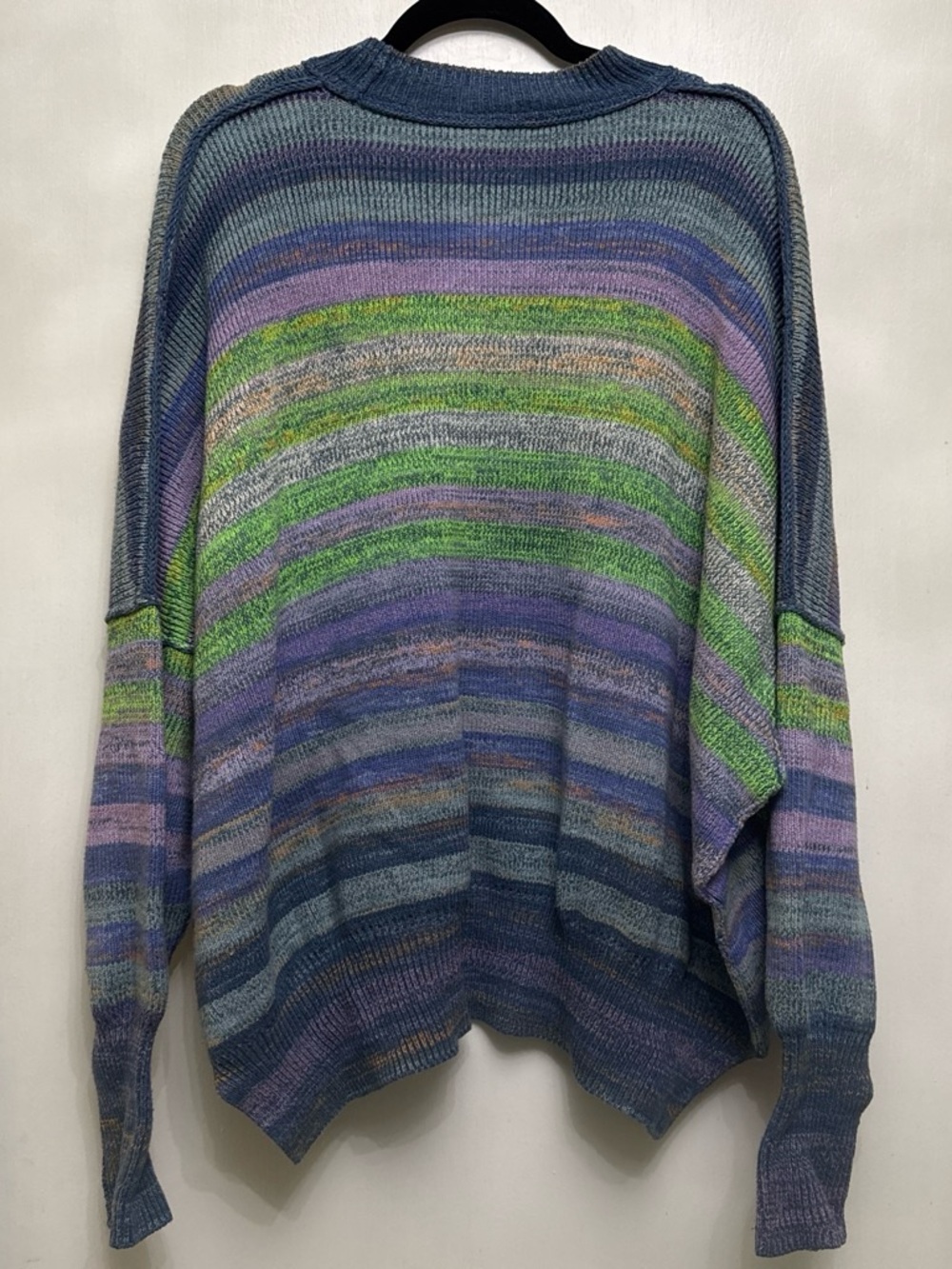 Sweater - Picture 2 of 4